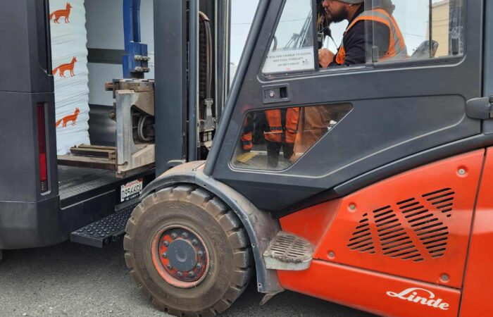 540960335_1587029572704797_4027004341497176474_n